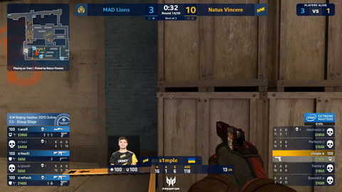 CS:GO pro s1mple proving he's the best (pistol 1v3 against buy)