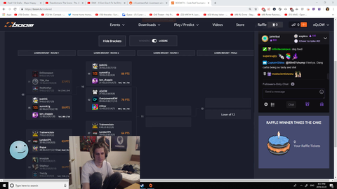 XQC and Moxy have a moment after seeing that they lost. FeelsStongMan
