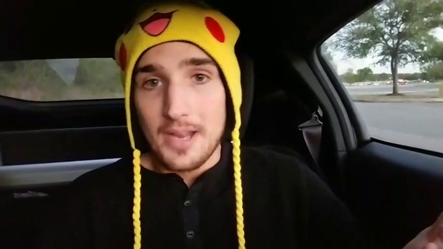 Chat trolls Mitch making him thinking that his pics are leaked.