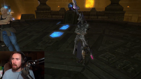 Transmog participant does a magic trick