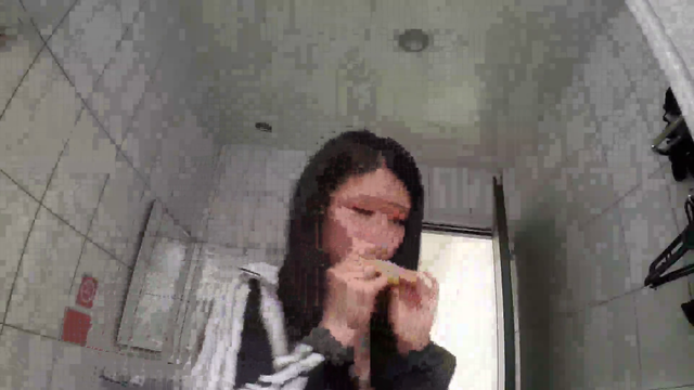 Bawnsai tilts some random Chinese guy after badly playing an ocarina for 15 minutes