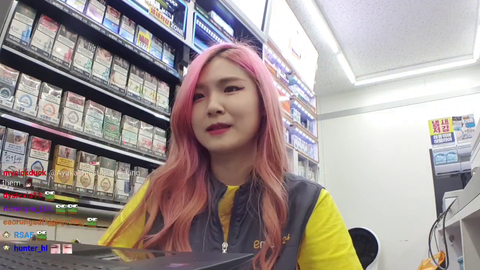 Korean Streamer and her new boyfriend Dave
