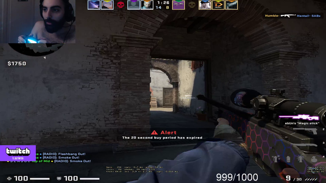 Sliker try the controller for 1 round