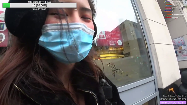 midget streamer giving irl dono to forsen
