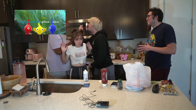 Maya parents fight