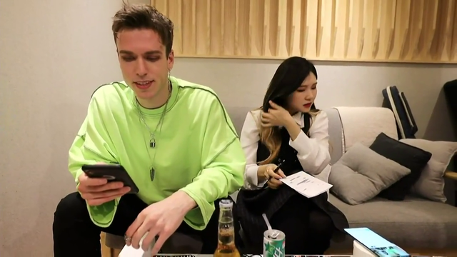 Spitting Simps