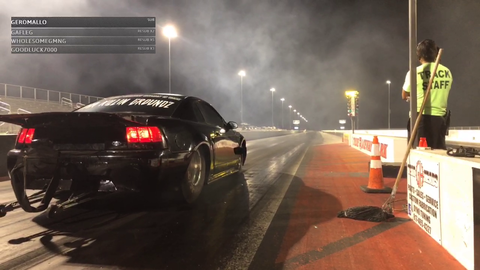Tire falls off