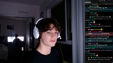 Streamer thinks he won't see a lightning bolt then this happens