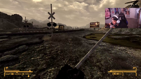 Erobb gets jumpscared in Fallout New Vegas
