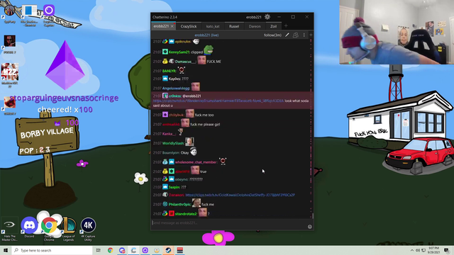 Erobb accidentally leaves his mic on