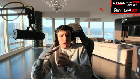 Trainwrecks fights the sun