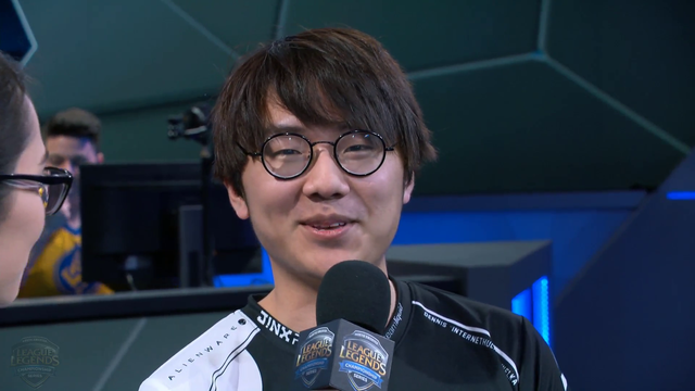 Olleh bullied by DoubleLift