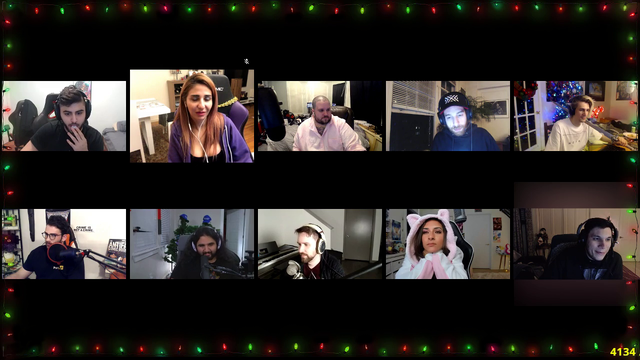 Trainwreck's present to Destiny for bringing his stream content.