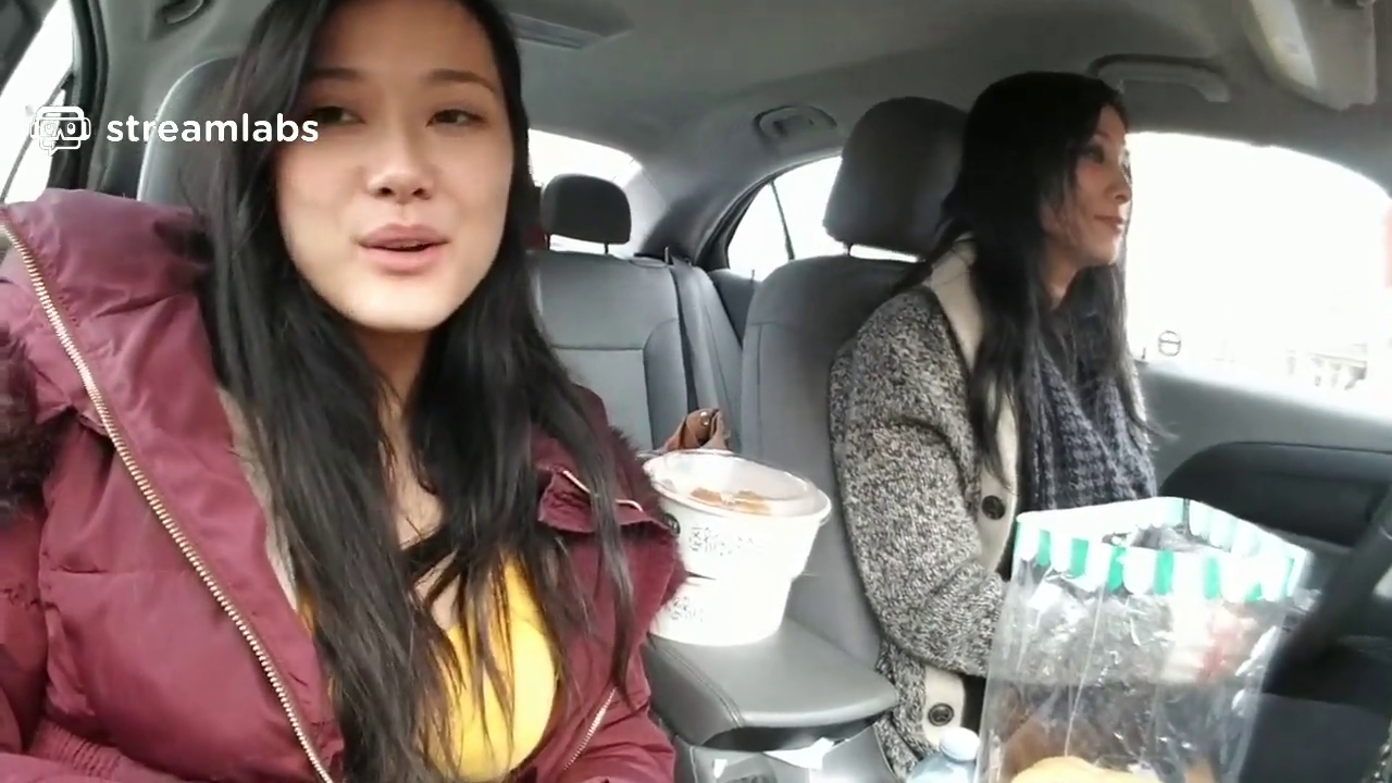 Asian streamer's mom talks about her Asian husband