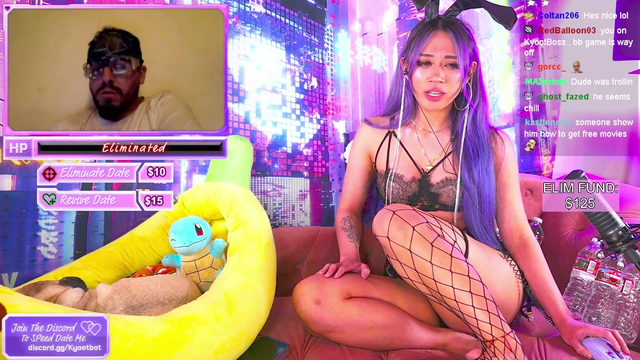 Grown man gets told off by his mom live on a dating stream