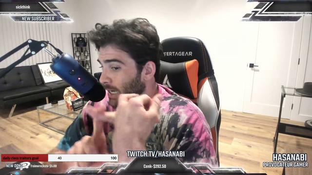 Trainwrecks unfollowed Hassan on Twitter still holding a grudge for calling him out.