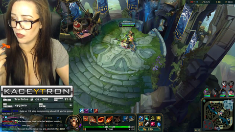 twitch always sides with the twitch thots