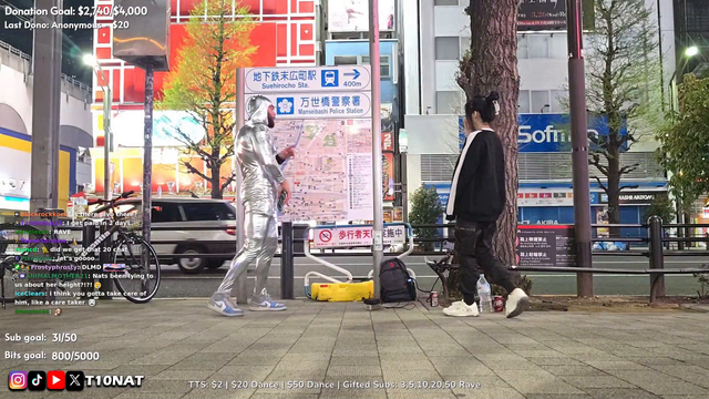 T10Nat raves on the street