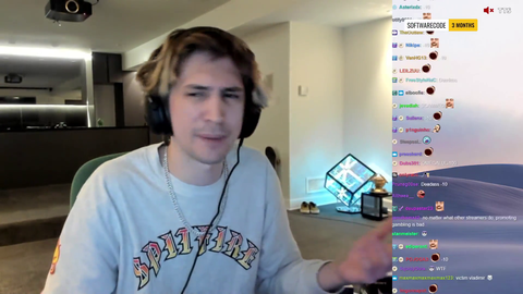 xQc Calls Out Poki for Being a Snake