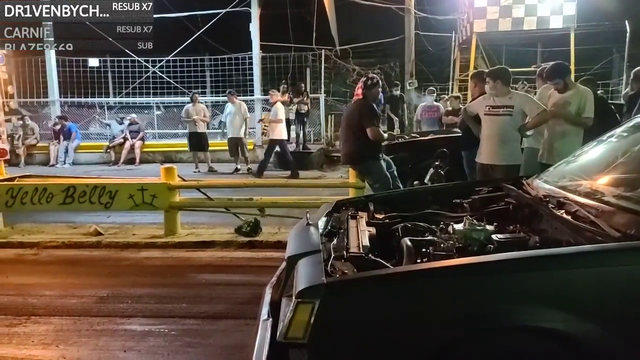 Car loses wheel mid drag race
