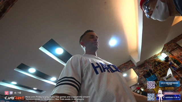 CJ gets happy blow from his barber