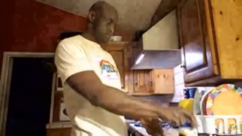 EBZ, who’s currently renting a room in a house, is confronted by another guest for cooking food at late hours waking everyone up. Then this happens..
