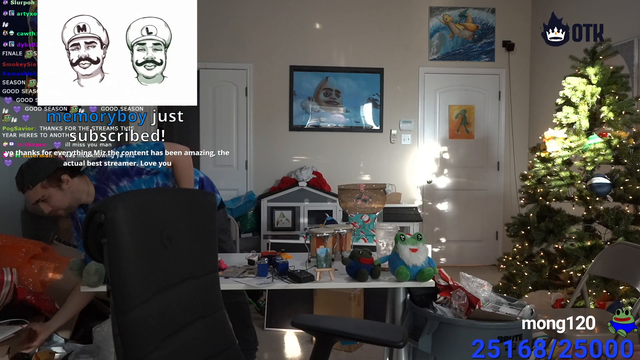 Mizkif gets his maids pizza for a christmas gift