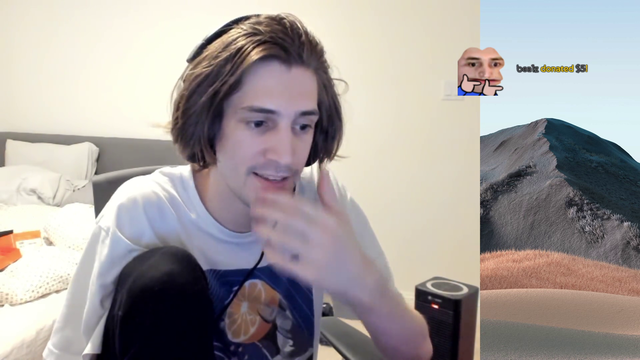 xQcOW - How he managed to hide the raids while being on stream (and why did he keep quiet about it)