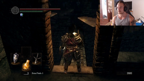 Streamer manages to hold in his rage