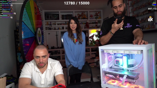 Mizkif asks kyedae for 100k on stream