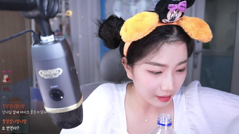 swallowing ASMR
