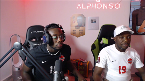 Canadian Alphonso Davies watching his team beating USA 2-0