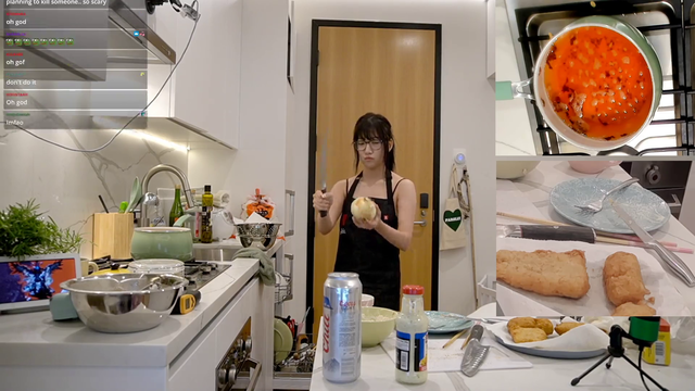 Aria does a trick with an onion