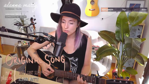 Music streamer's looper starts randomly making ghost/whale sounds