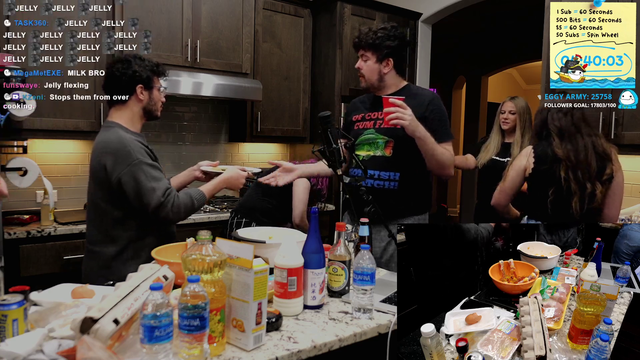 Sodapoppin's bestfriend dying after eating very spicy noodles