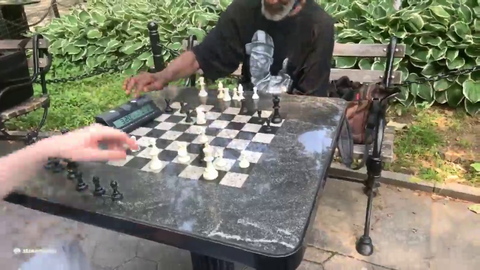 Hans is currently smurfing in central park, pretty cool idea for a stream