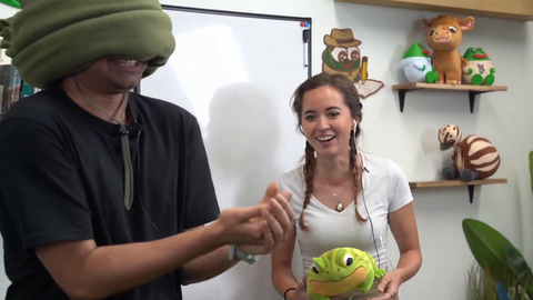 Squeex touches an animal for the first time in his life