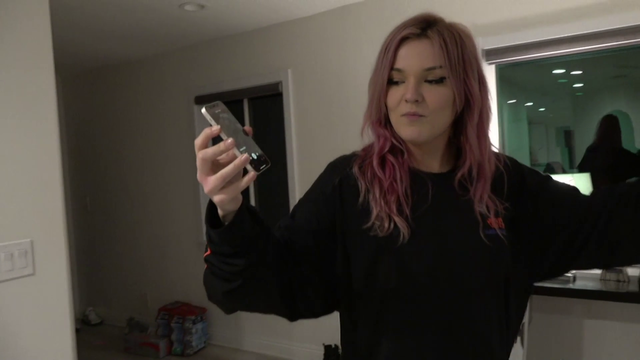 Xqc dressed as a woman