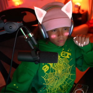 curlyhairrocky_