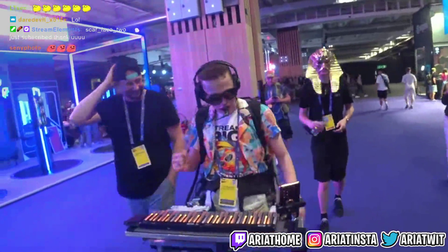 AriatHome sampling audio and making sick mixes at TC Featuring Jaystreazy