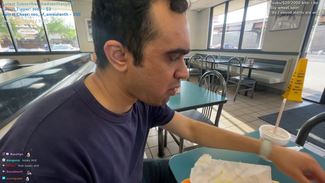 Squeex tries Whataburger