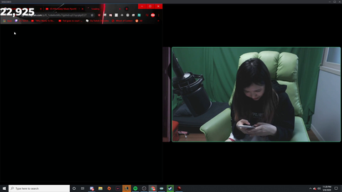 Fed meets Hachu's roommate