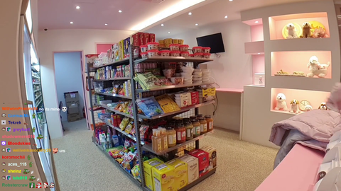 Hachubby opens a convenience store with a show