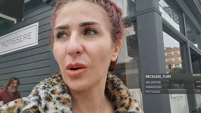 Homeless man tells IRL Streamer to get a job