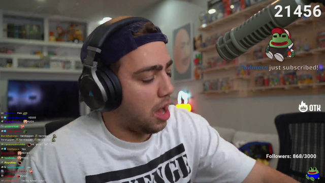 Mizkif reacts to viewer getting a tattoo of him