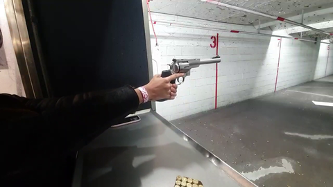 Jinny tries out .44 Magnum and evolves into true KKona