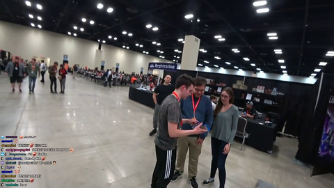 Esfand and Mizkif trolling VideogameDunkey and Lea