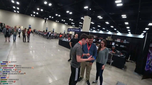 Esfand and Mizkif trolling VideogameDunkey and Lea