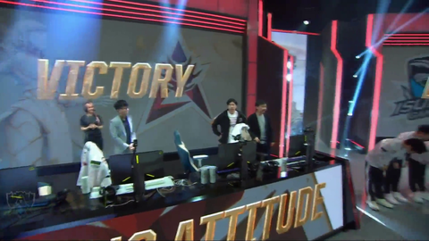 Riot Casters are not allowed to say "Hong Kong" in Worlds. Caster Medic stumbles.