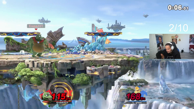 Erobb clutches up a smash game 